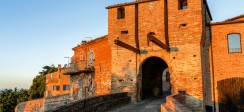 mondaino_porta_marina