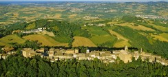 mondaino_veduta_aerea